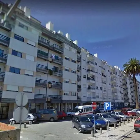 Gare Do Sol Free Parking And Smart Tv