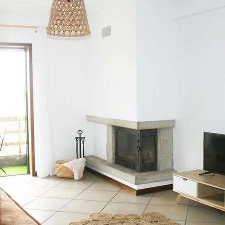 Gare Do Sol Free Parking And Smart Tv